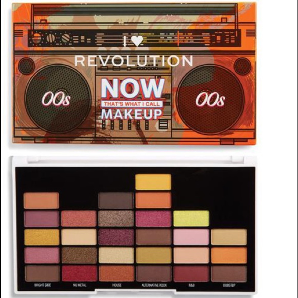 HEART REVOLUTION EYESHADOW PALETTE